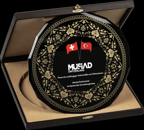 PB1505 Tabak Kristal Plaket Baskılı İmalatı ve Toptan Cam Plaket Fiyatı için sitemizden sipariş verebilirsiniz