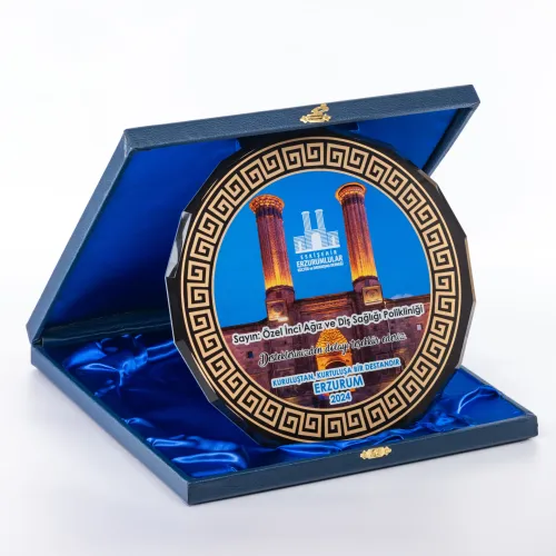 PB1608 Tabak Kristal Plaket Baskılı İmalatı ve Toptan Cam Plaket Fiyatı için sitemizden sipariş verebilirsiniz