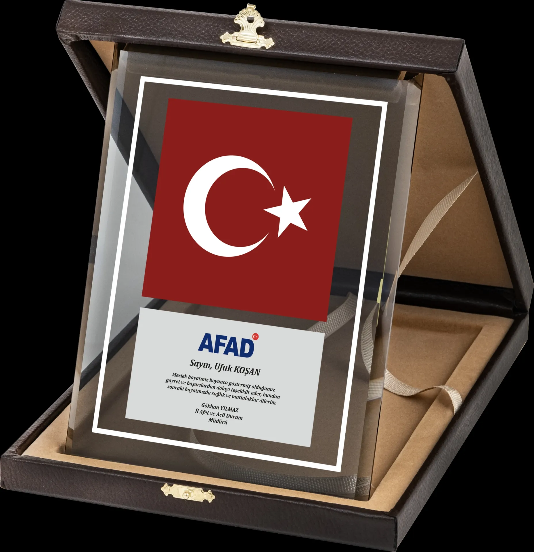 PB2004 Altın Yaldız Kristal Plaket Baskılı İmalatı ve Toptan Cam Plaket Fiyatı için sitemizden sipariş verebilirsiniz